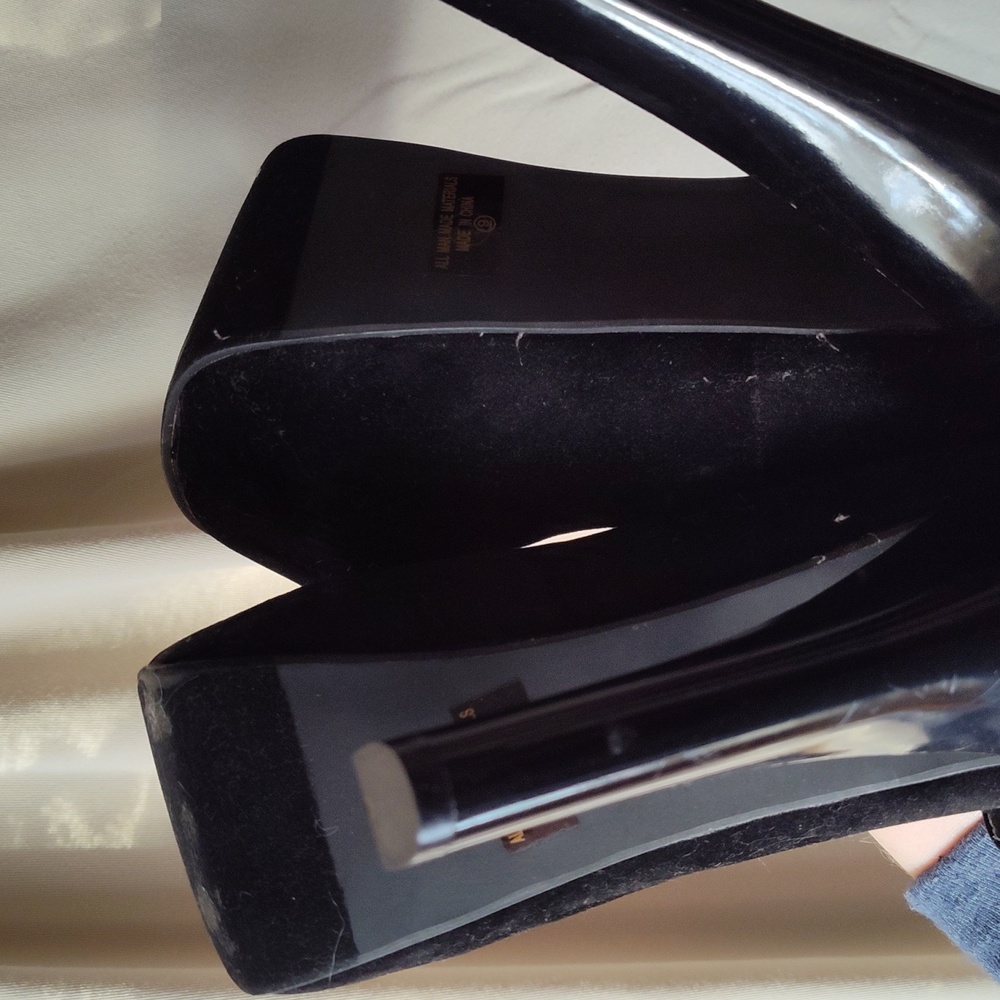 High heels - Picture 8 of 10